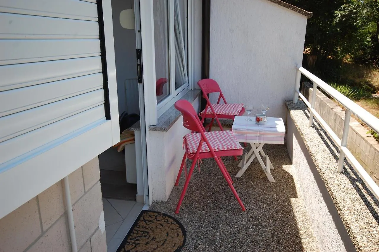 Apartment Blanka By El-Pi Tours Njivice