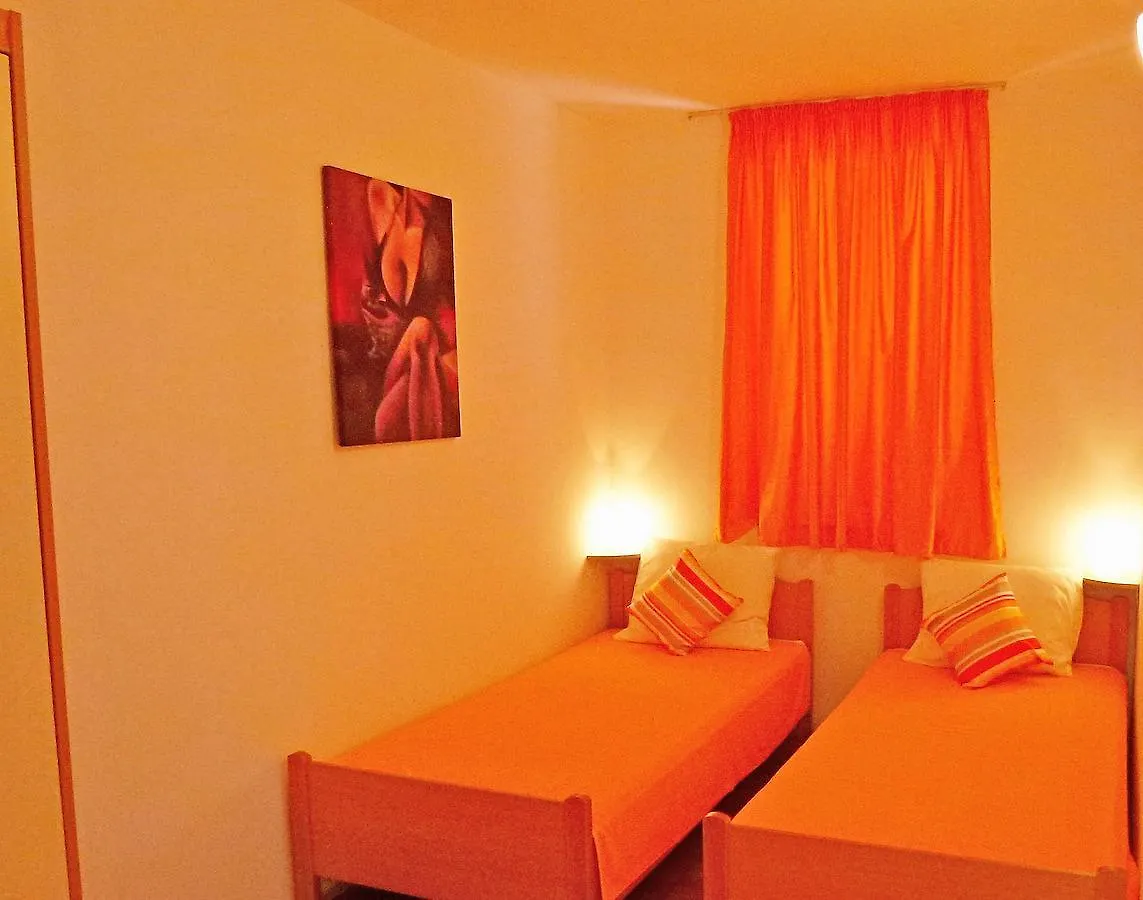 Apartment Blanka By El-Pi Tours Njivice Croatia